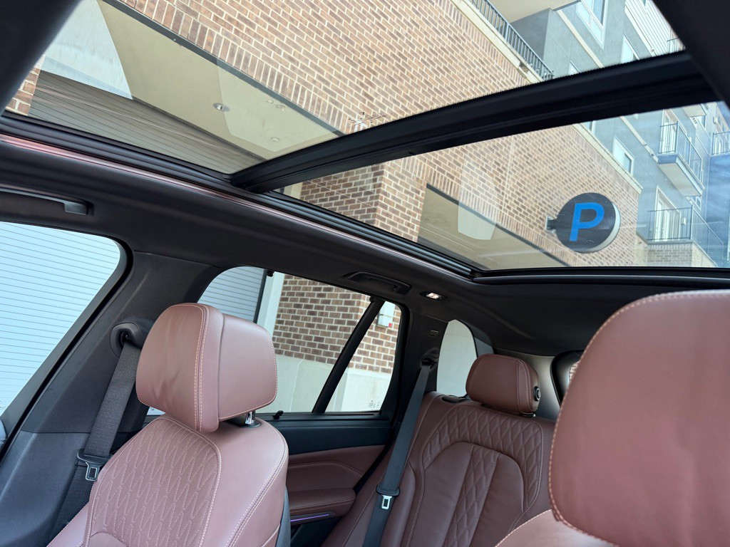 2019 BMW X5 Image 8