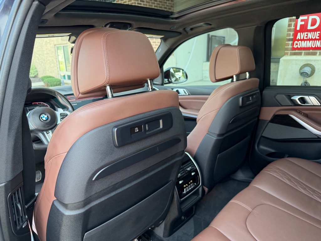2019 BMW X5 Image 16