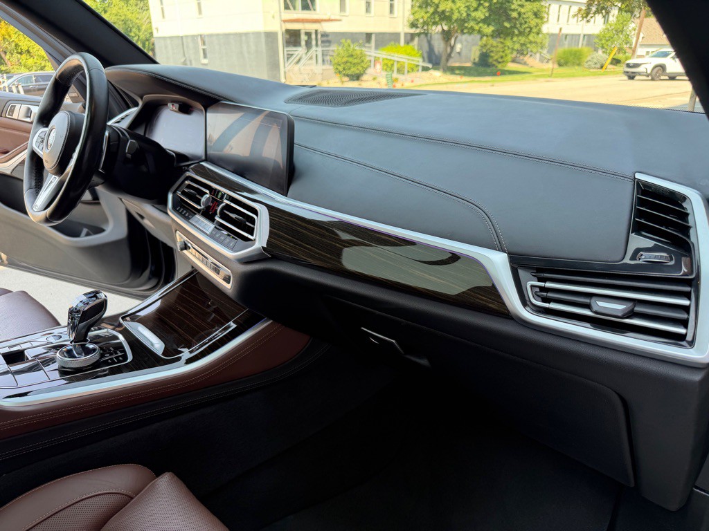2019 BMW X5 Image 26