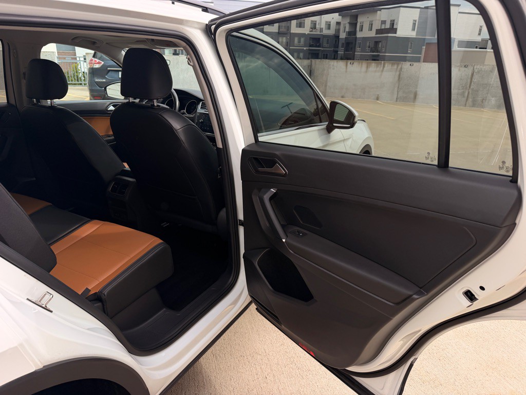 2018 Volkswagen Tiguan Image 18