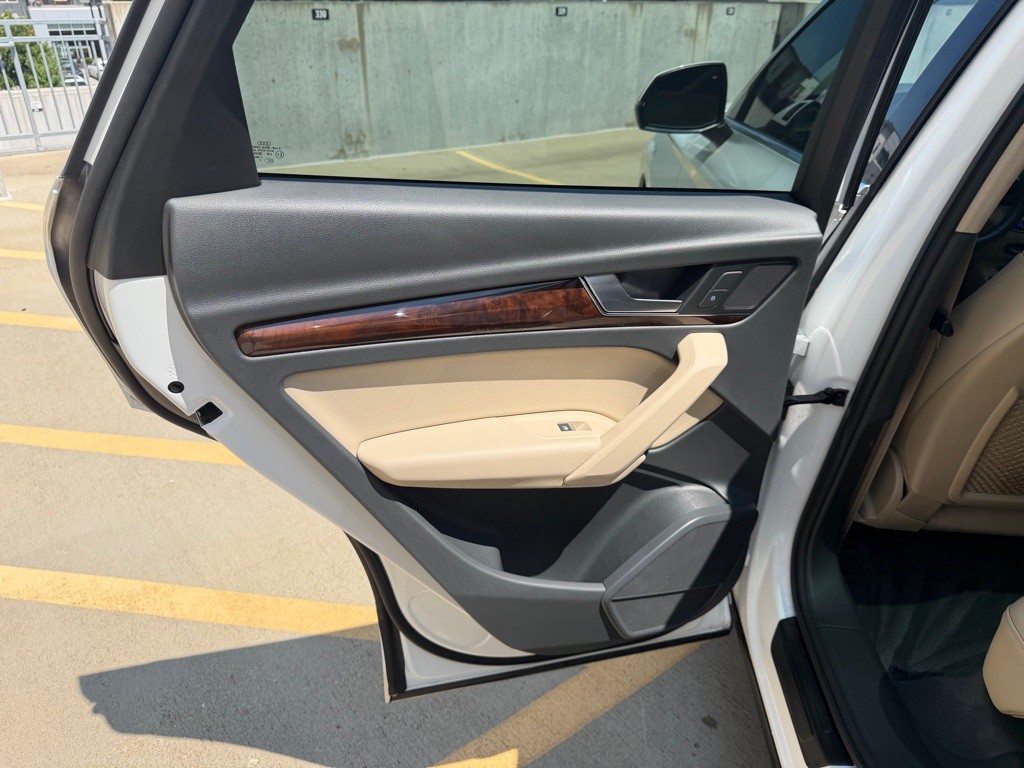 2018 Audi Q5 Image 24