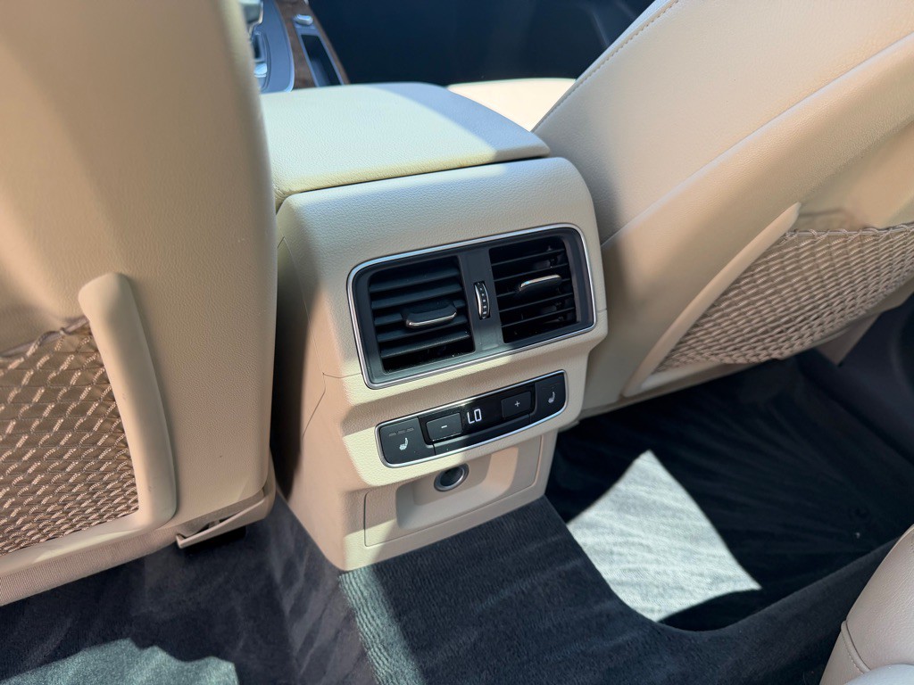 2018 Audi Q5 Image 26