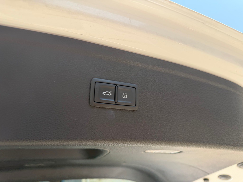 2018 Audi Q5 Image 28