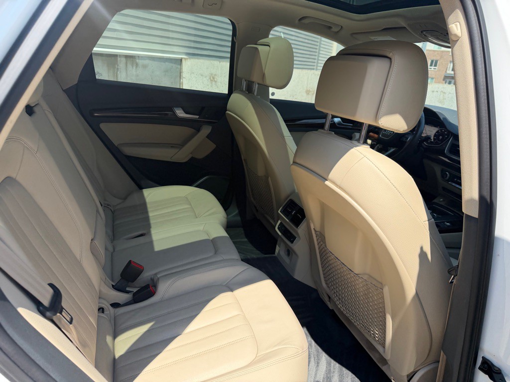 2018 Audi Q5 Image 30