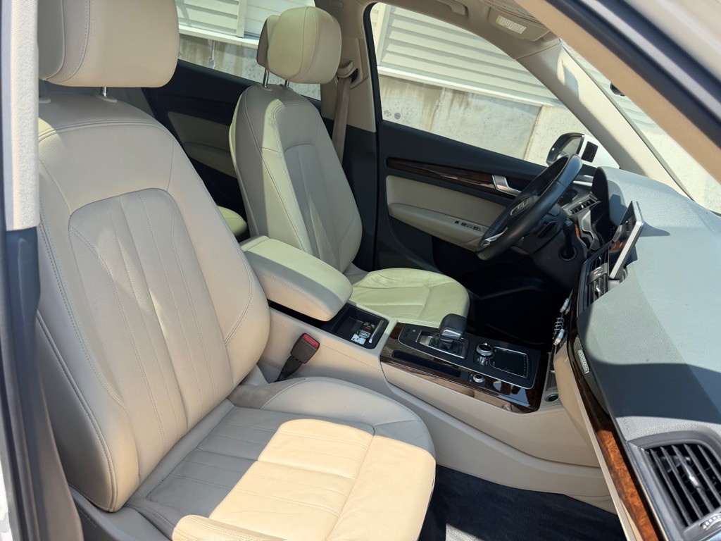 2018 Audi Q5 Image 33