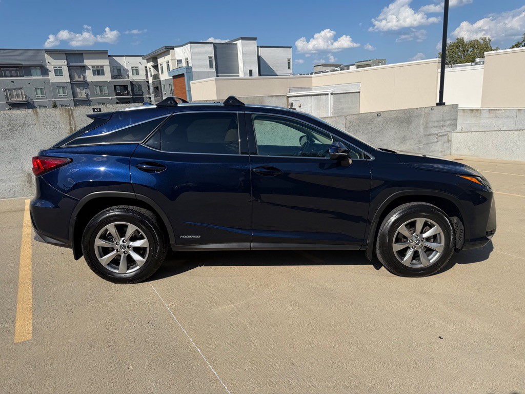 2018 Lexus RX Image 2