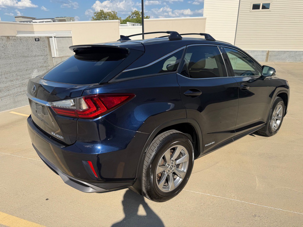 2018 Lexus RX Image 3