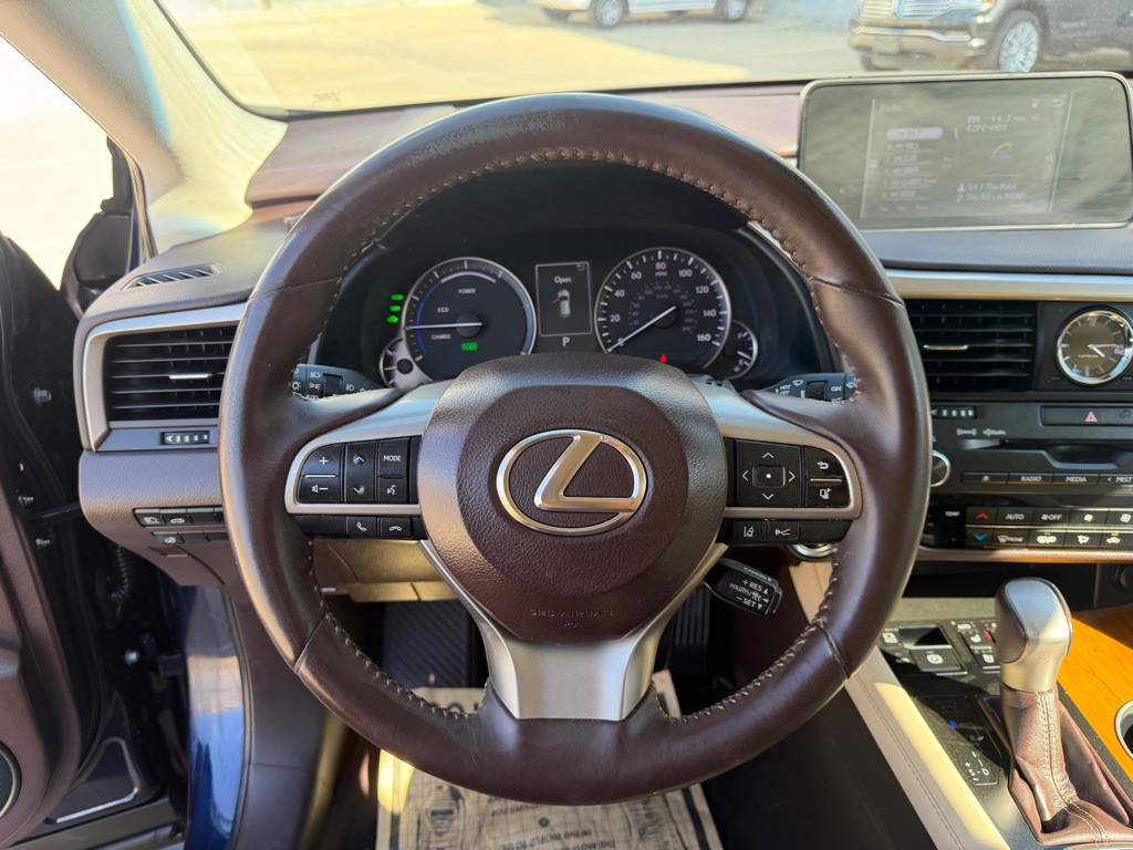 2018 Lexus RX Image 16