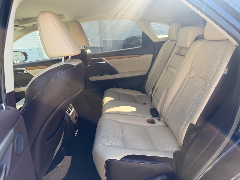 2018 Lexus RX Image 25
