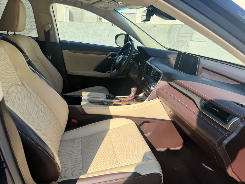 2018 Lexus RX Image 29