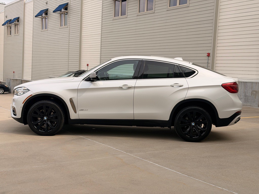 2019 BMW X6 Image 6