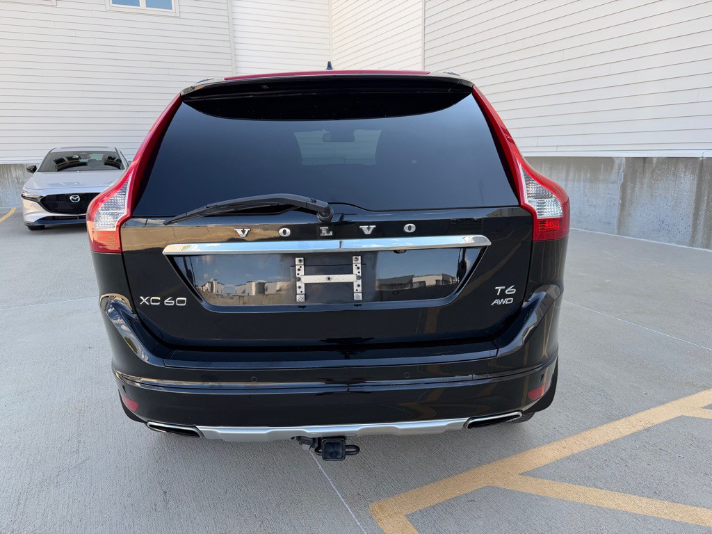 2015 Volvo XC60 Image 6