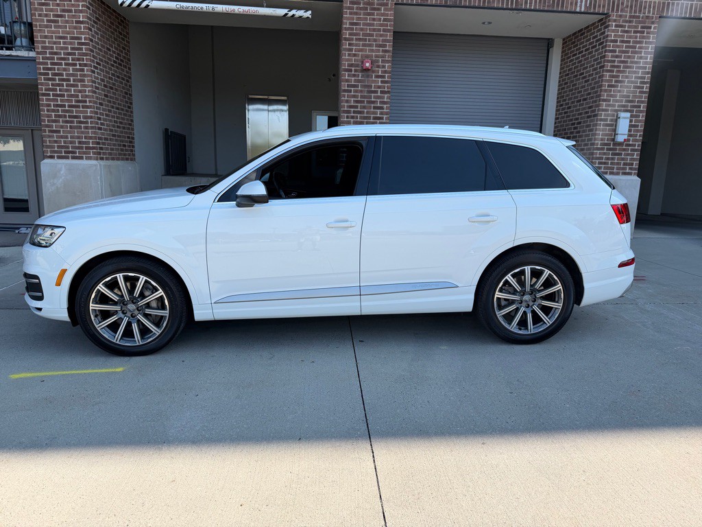 2017 Audi Q7 Image 4