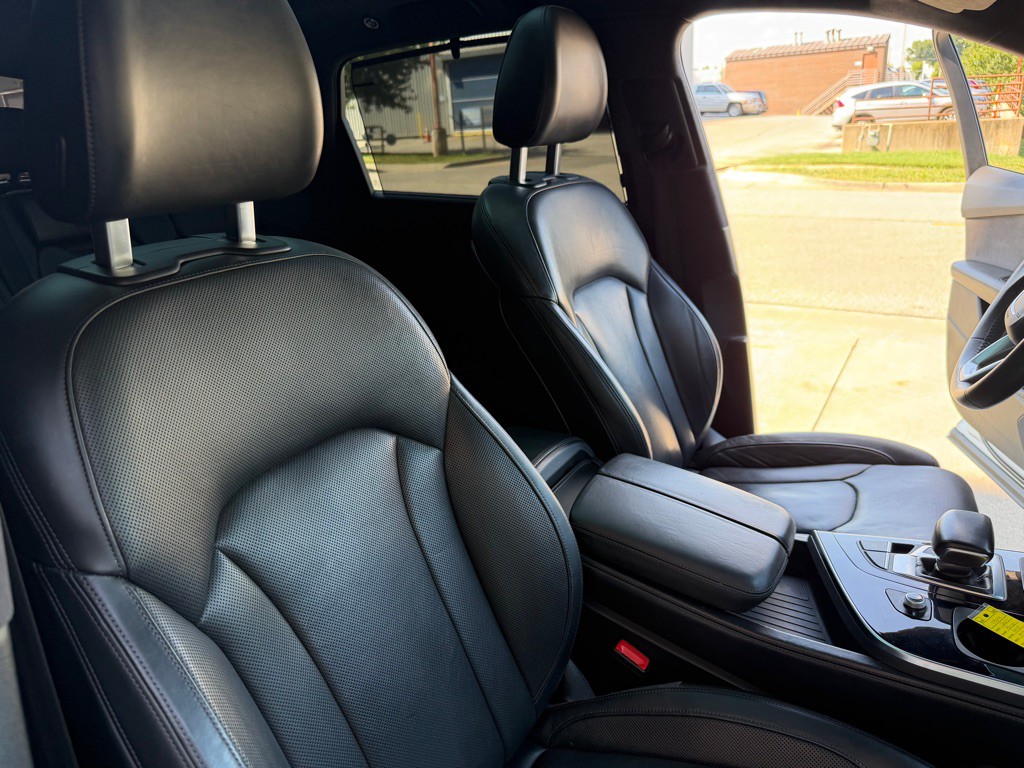 2017 Audi Q7 Image 30