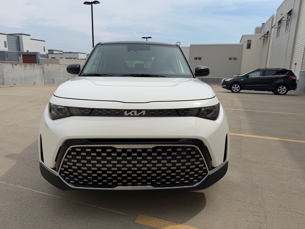 2025 Kia Soul Image 2