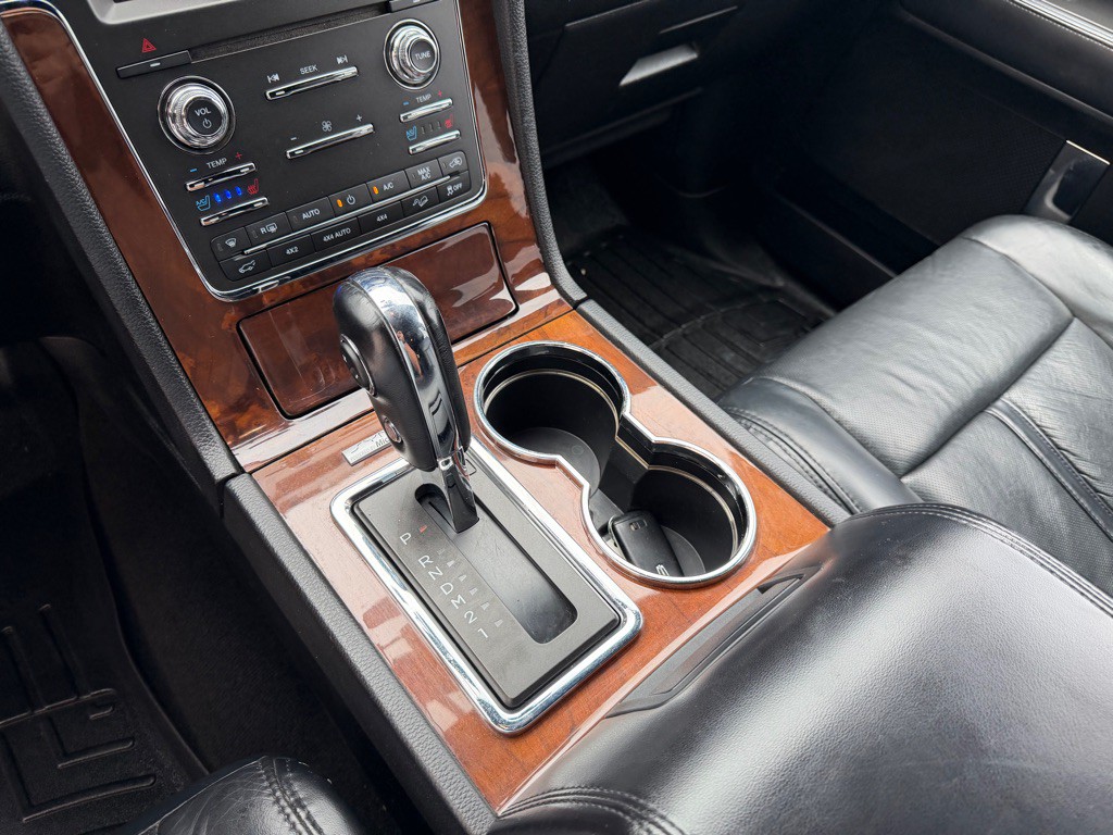 2015 Lincoln Navigator Image 19