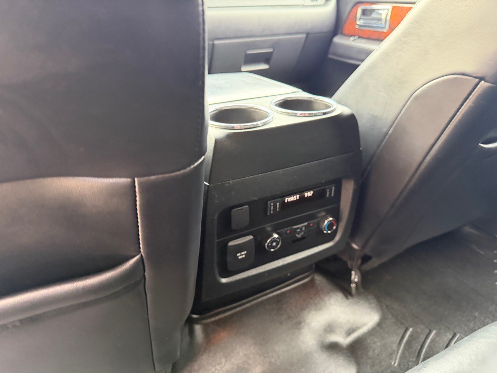 2015 Lincoln Navigator Image 22