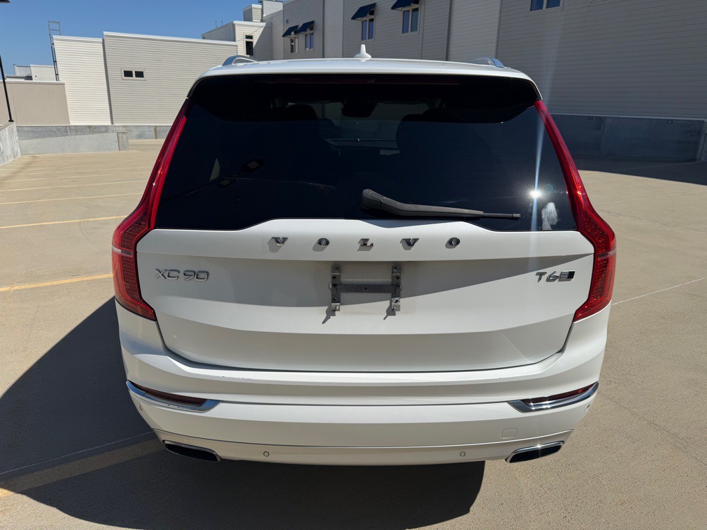 2016 Volvo XC90 Image 4