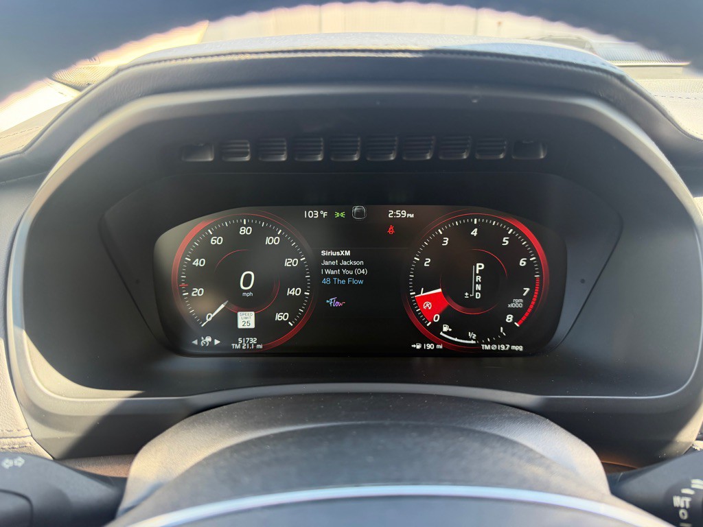 2016 Volvo XC90 Image 14