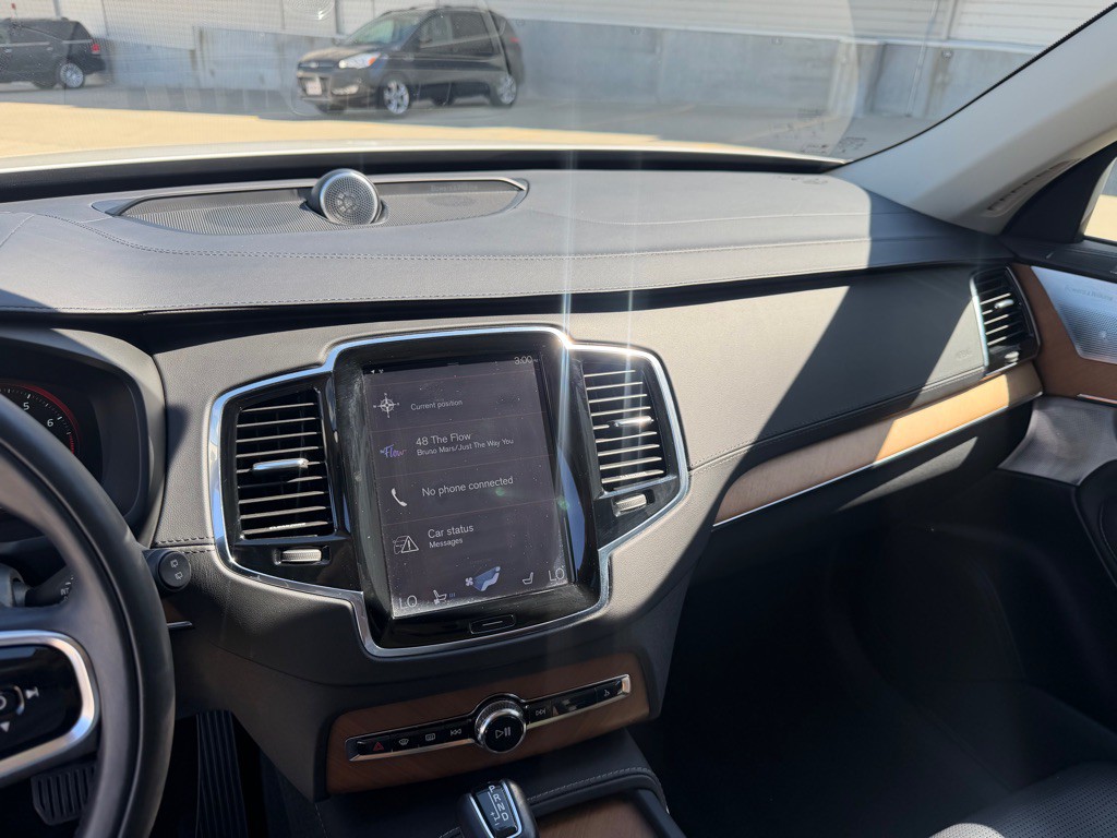 2016 Volvo XC90 Image 15