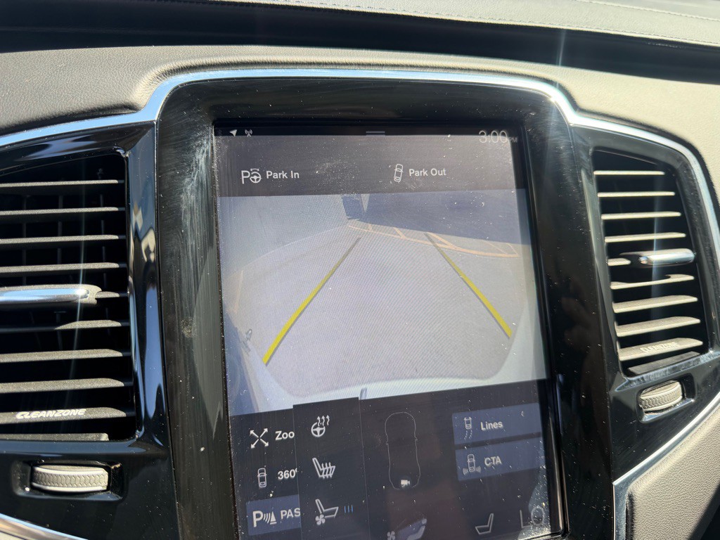 2016 Volvo XC90 Image 19