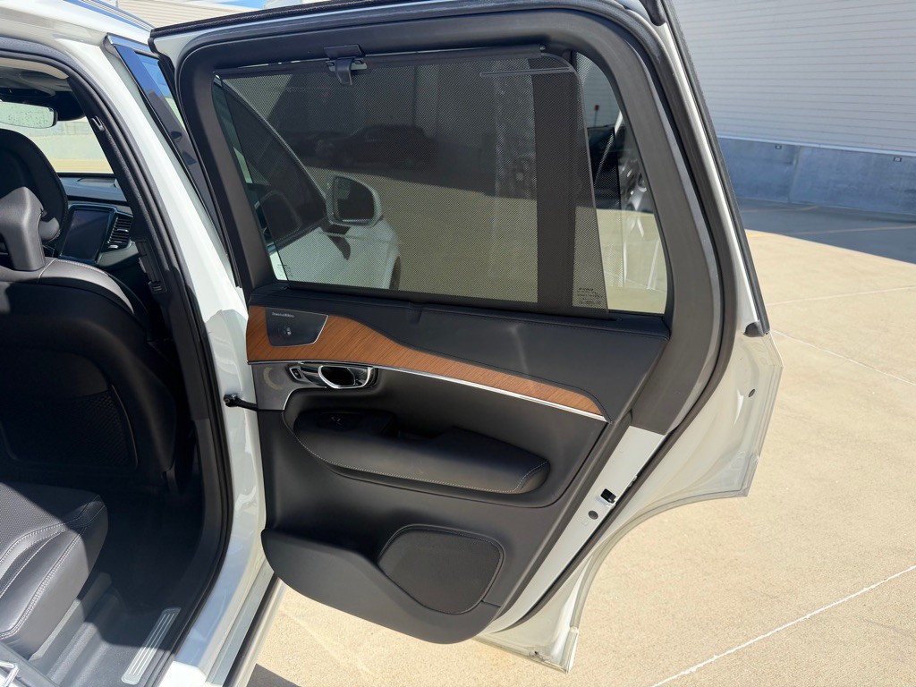 2016 Volvo XC90 Image 26