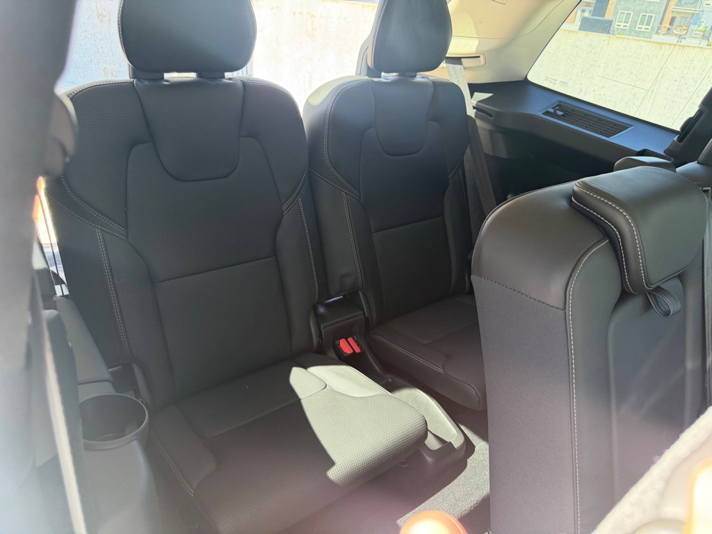 2016 Volvo XC90 Image 28