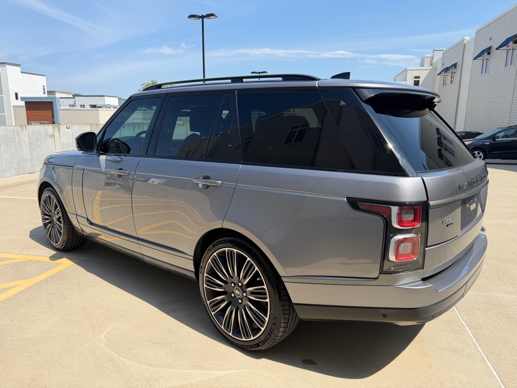 2021 Land Rover Range Rover Image 5