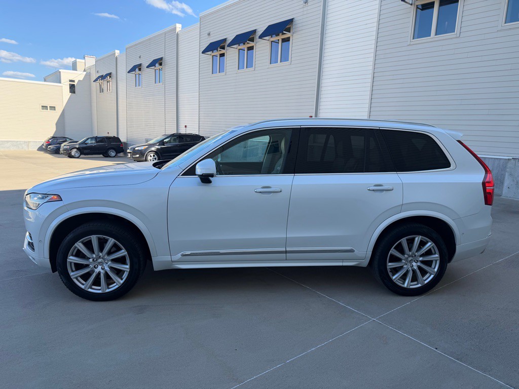 2016 Volvo XC90 Image 6