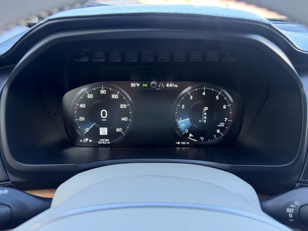 2016 Volvo XC90 Image 15