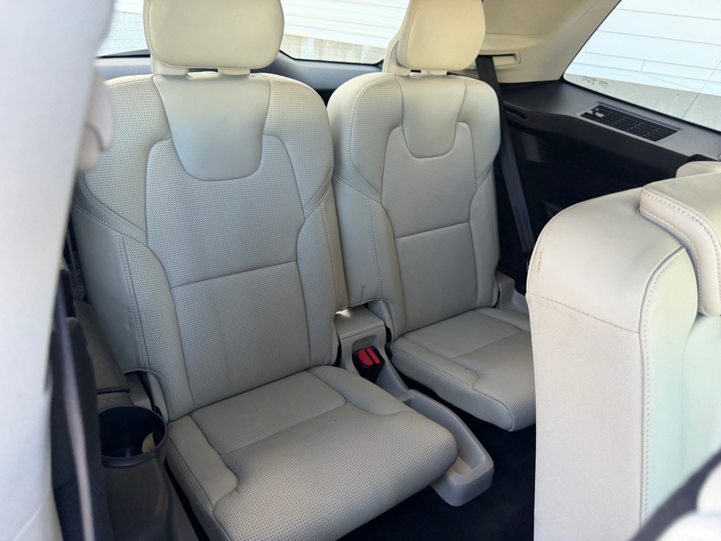 2016 Volvo XC90 Image 27