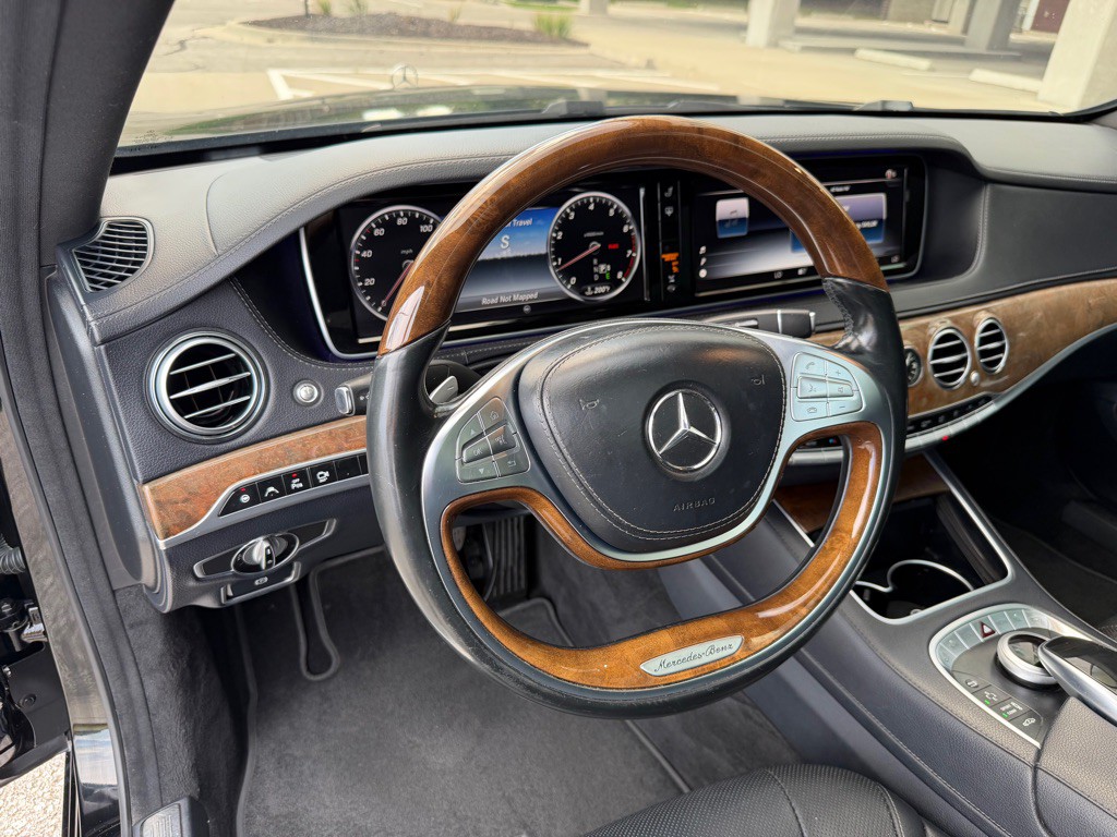 2015 Mercedes-Benz S-Class Image 13