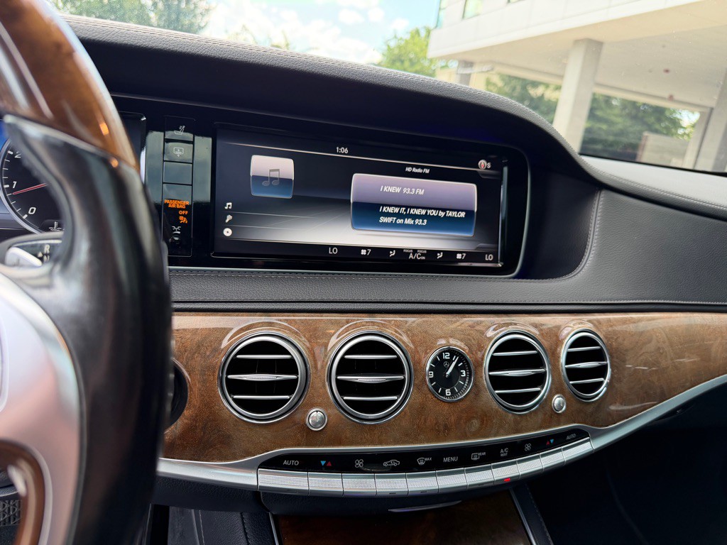2015 Mercedes-Benz S-Class Image 14