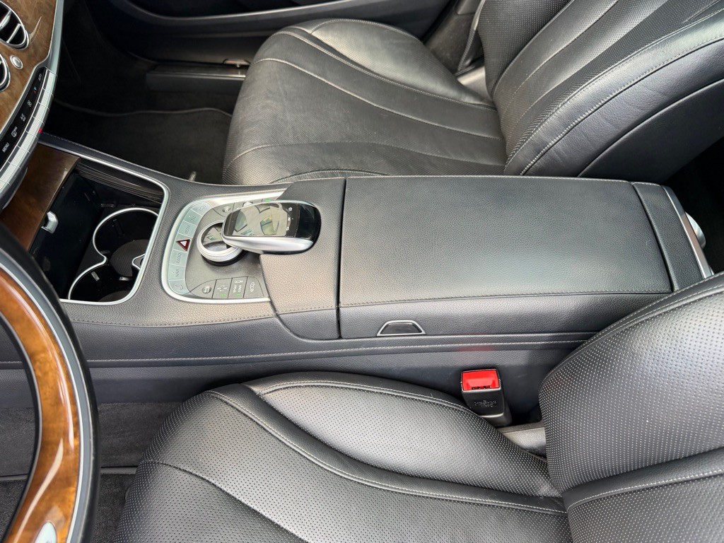 2015 Mercedes-Benz S-Class Image 15