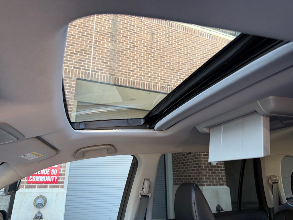 2017 Honda Pilot Image 10