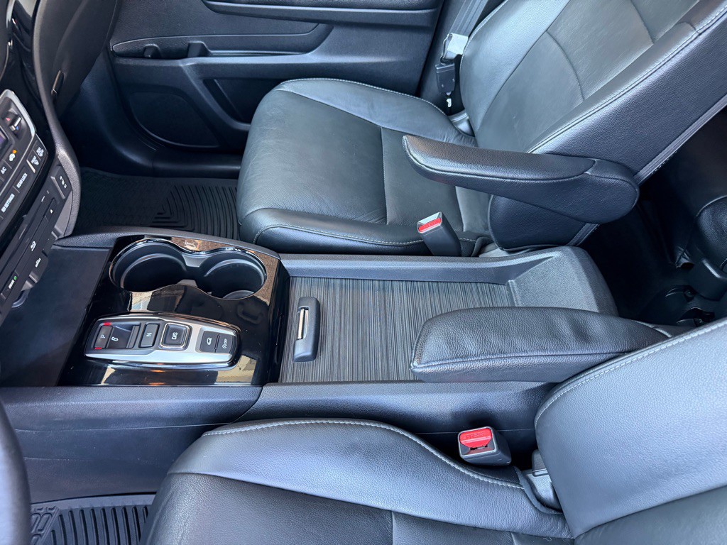 2017 Honda Pilot Image 14