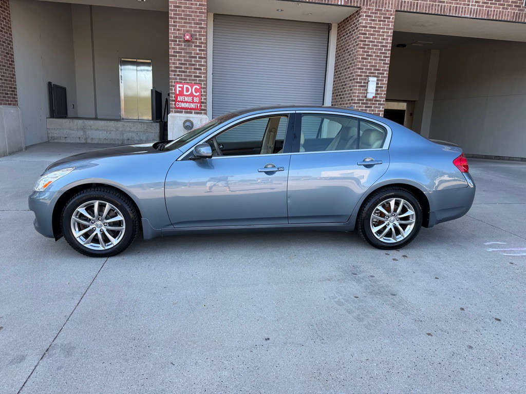 2008 INFINITI G35 Image 4