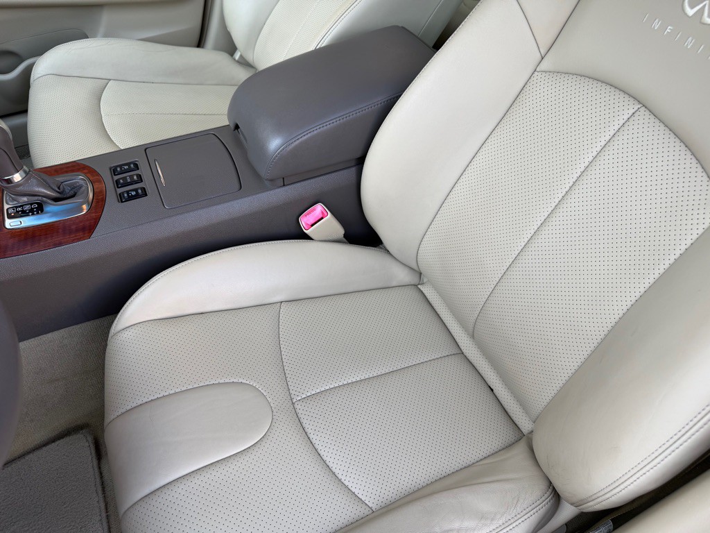 2008 INFINITI G35 Image 16