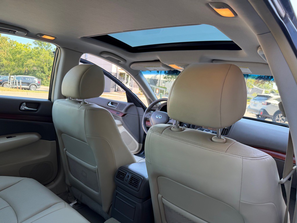 2008 INFINITI G35 Image 24