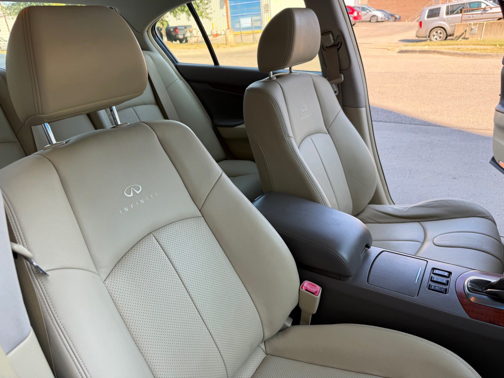 2008 INFINITI G35 Image 28