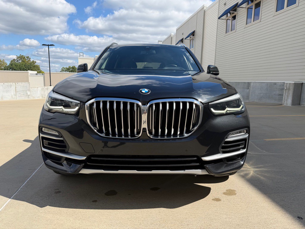 2019 BMW X5 Image 2