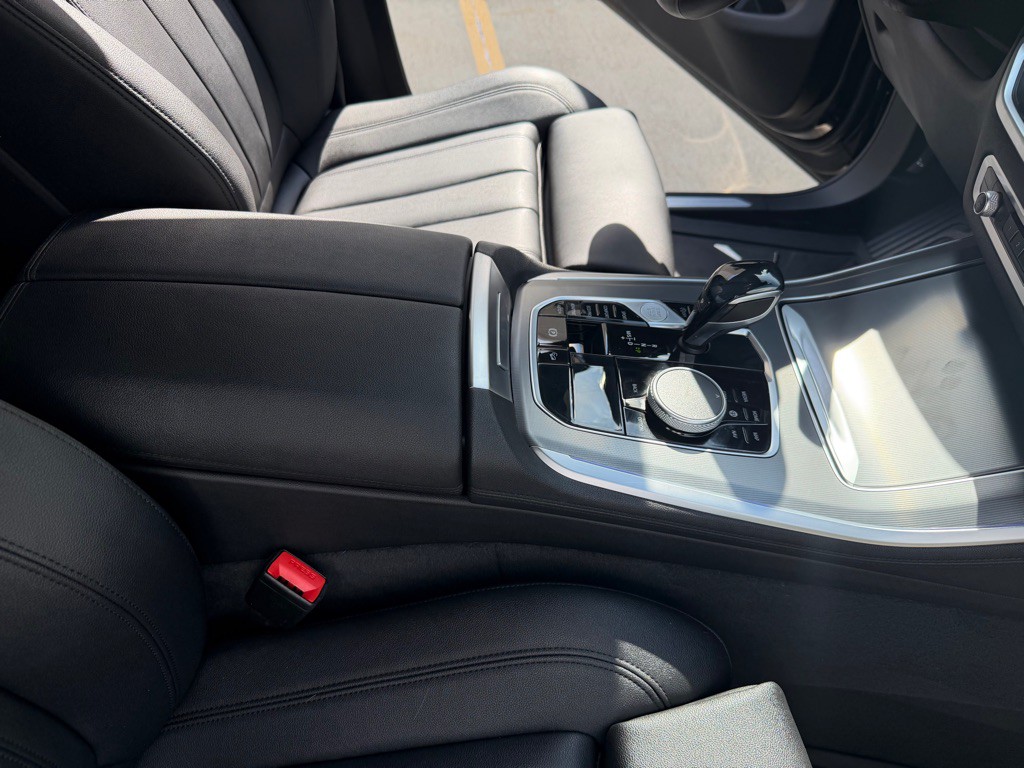 2019 BMW X5 Image 25