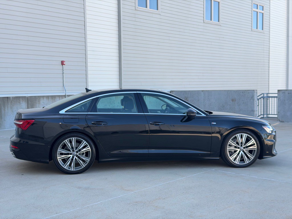 2019 Audi A6 Image 2