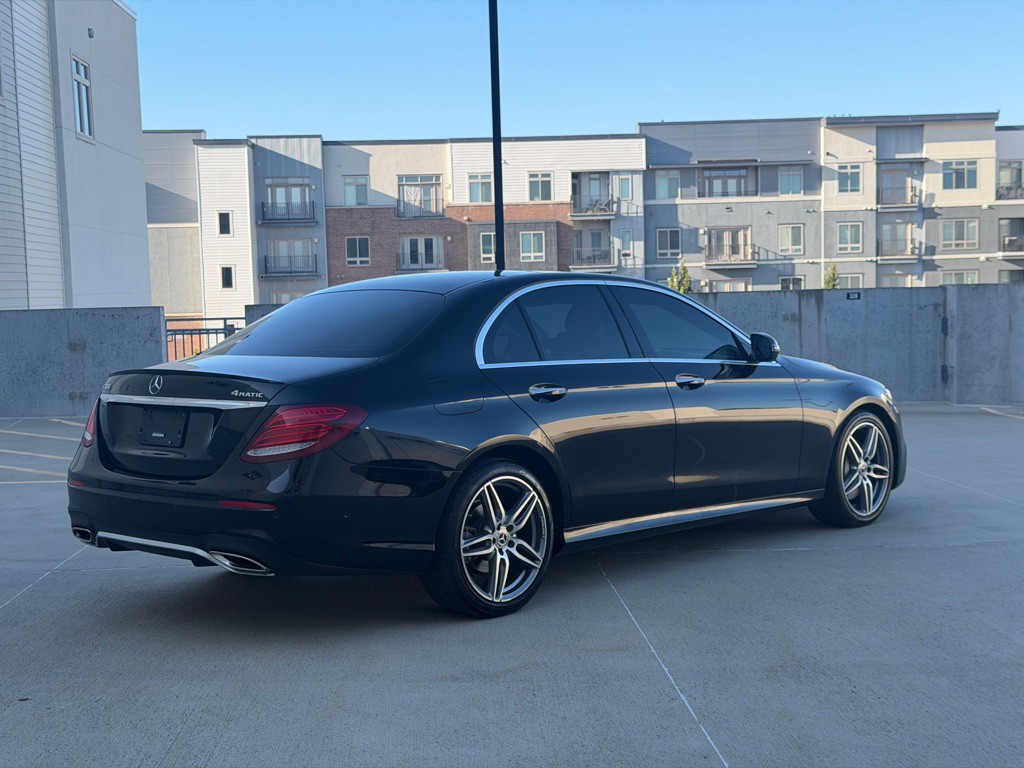 2019 Mercedes-Benz E-Class Image 3
