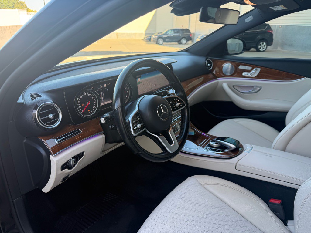 2019 Mercedes-Benz E-Class Image 9