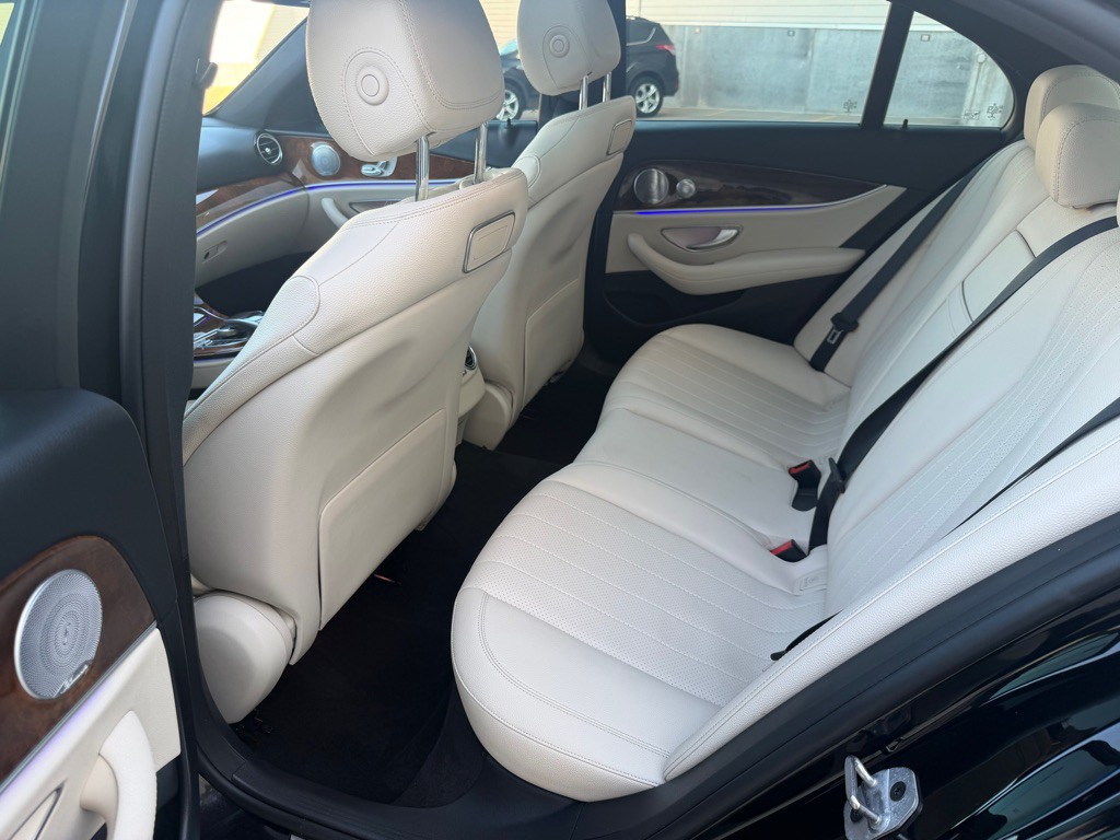 2019 Mercedes-Benz E-Class Image 15