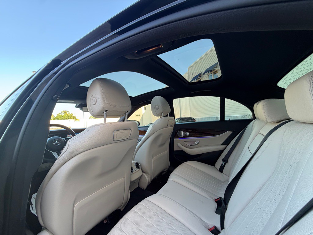2019 Mercedes-Benz E-Class Image 16