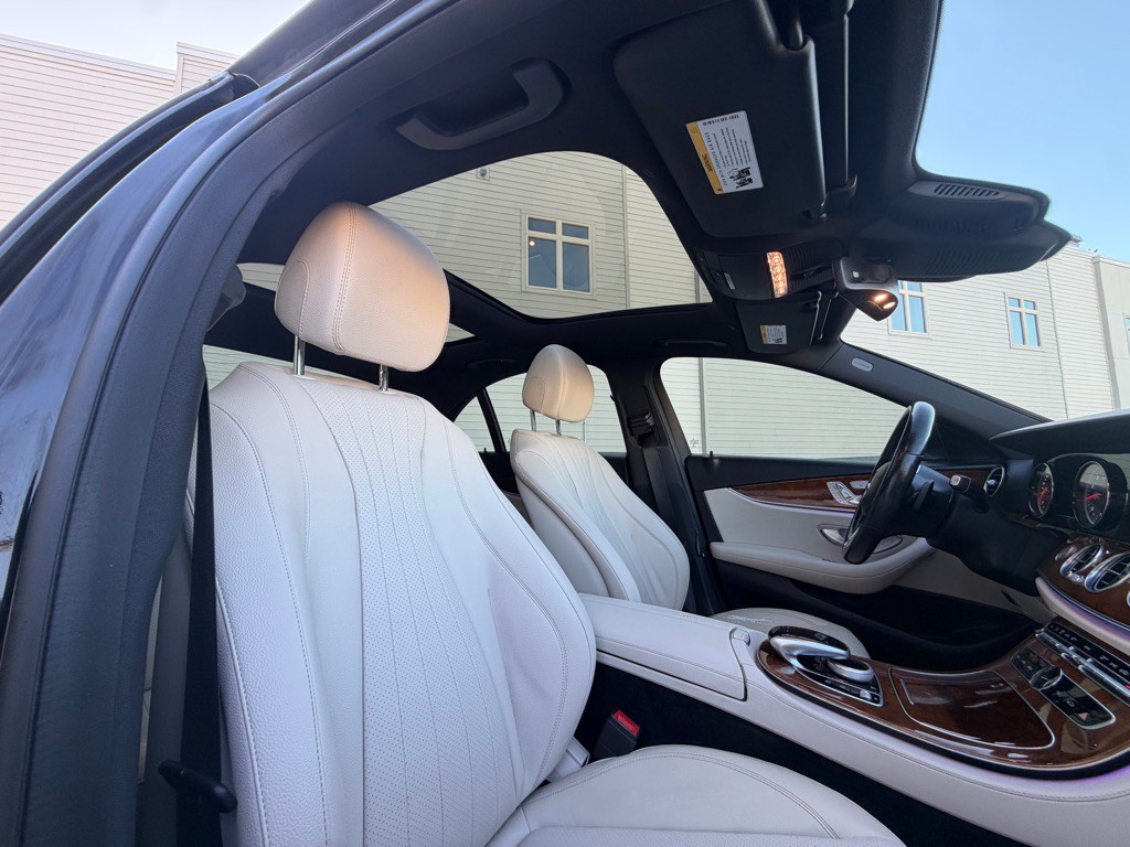 2019 Mercedes-Benz E-Class Image 23