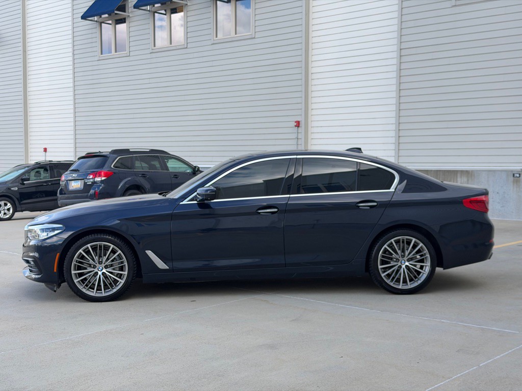 2018 BMW 5 Series Image 6
