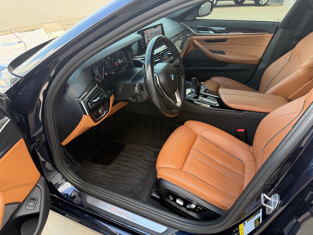2018 BMW 5 Series Image 9
